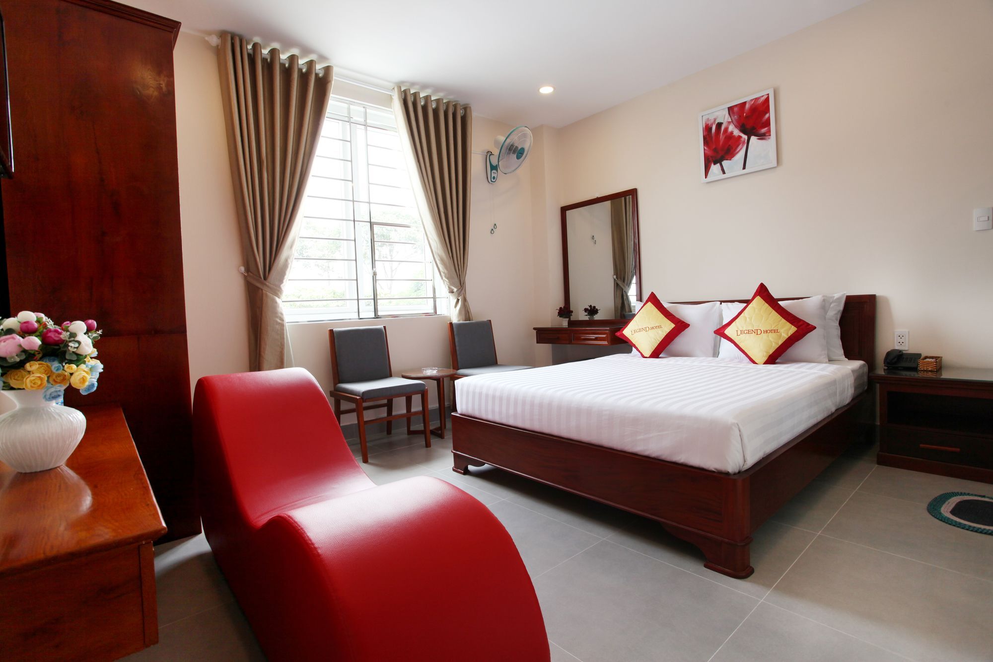 הו צ'י מין סיטי Legend Hotel מראה חיצוני תמונה